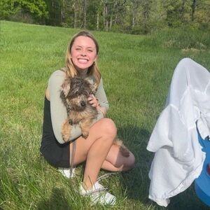 Meet your Posher, Clara